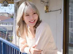 Tình đơn phương chị gần nhà, thanh niên làm liều nhìn trộm và bị bắt gặp